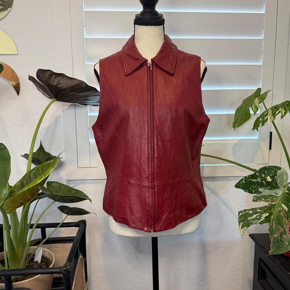 Vintage Y2K Apt. 9 Burgundy Lambskin Leather Zip Up Vest Biker Moto Oxblood Red